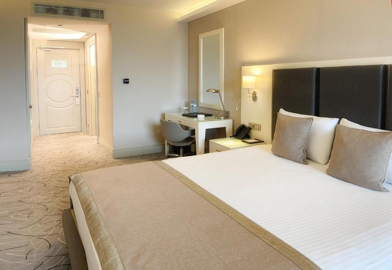 The Conforium Hotel Ван Екстер'єр фото