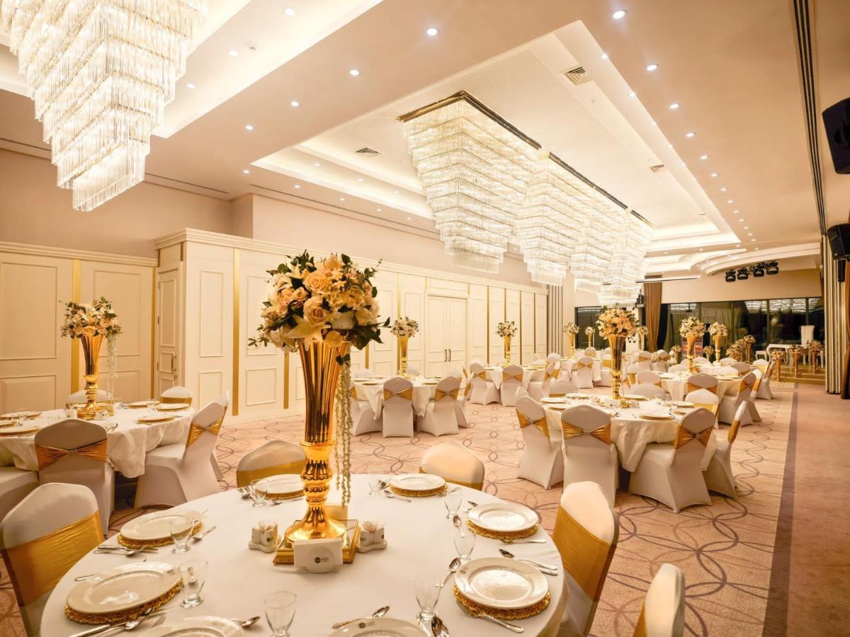 The Conforium Hotel Ван Екстер'єр фото